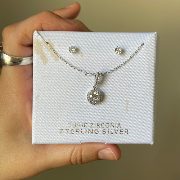 😍sold😍Sterling and cz set - Picture 2 of 3